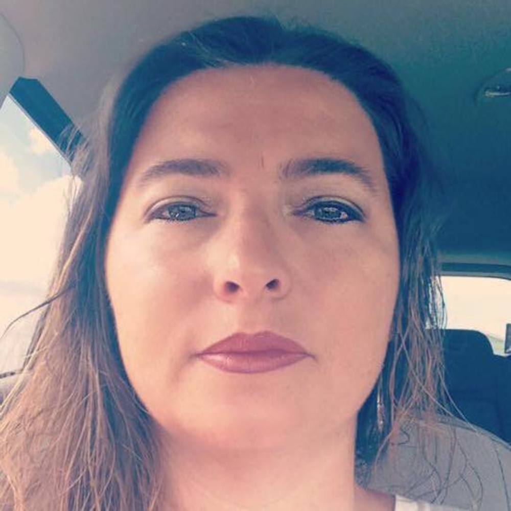 Meet your Posher, Lorie